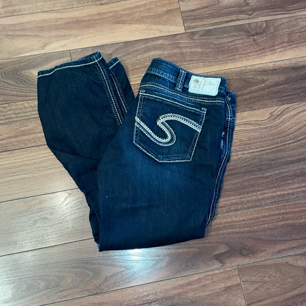 Silver Jeans Ankle Cropped Denim in Midnight Blue